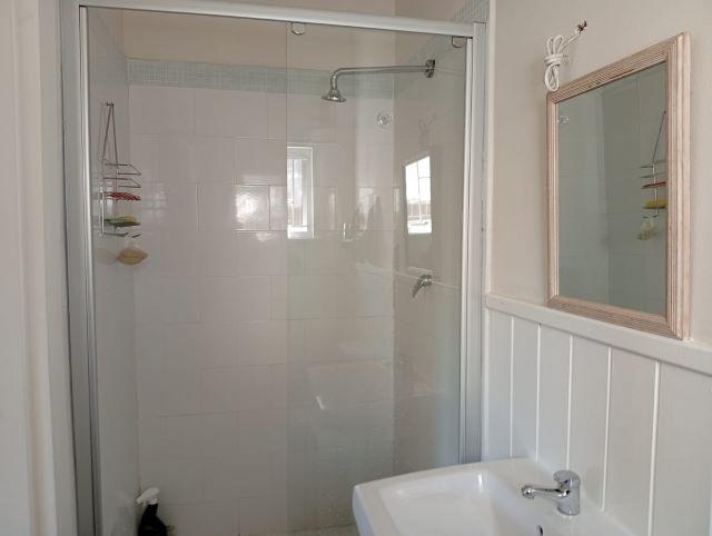 To Let 1 Bedroom Property for Rent in Simons Town Western Cape